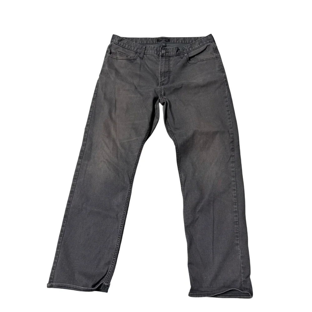Banana Republic Athletic Fit Men's Charcoal Gray corduroy pants Size 35x32 (tag)